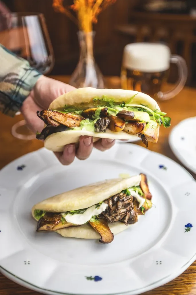 BAO BUN WITH MUSHROOMS